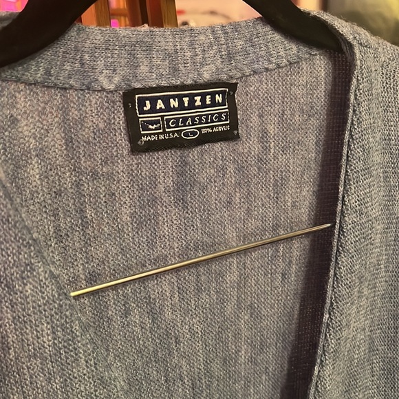 Vintage Jantzen Cardigan - Picture 2 of 3